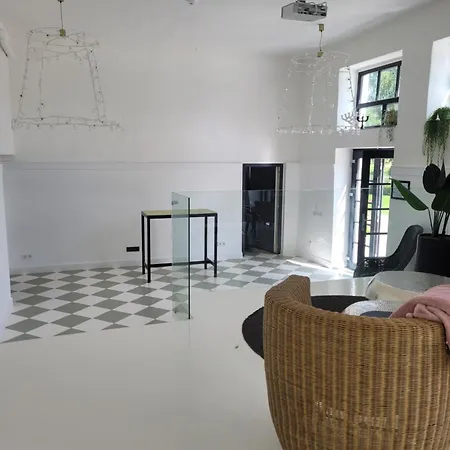 Villa Boutique Mengeles Pienotava