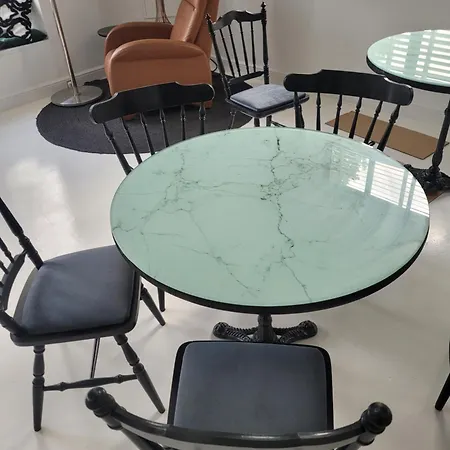 Boutique Mengeles Pienotava